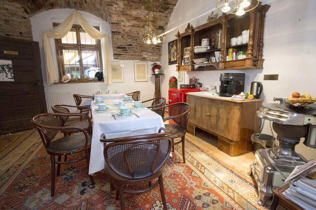 Baderhaus Hotel Брук ан дер Мур Екстериор снимка